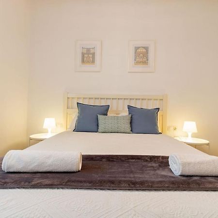 Triana Alfareria Suites By Valcambre Siviglia Esterno foto