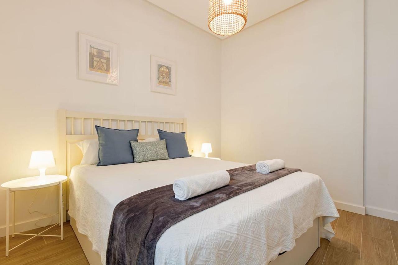 Triana Alfareria Suites By Valcambre Siviglia Esterno foto